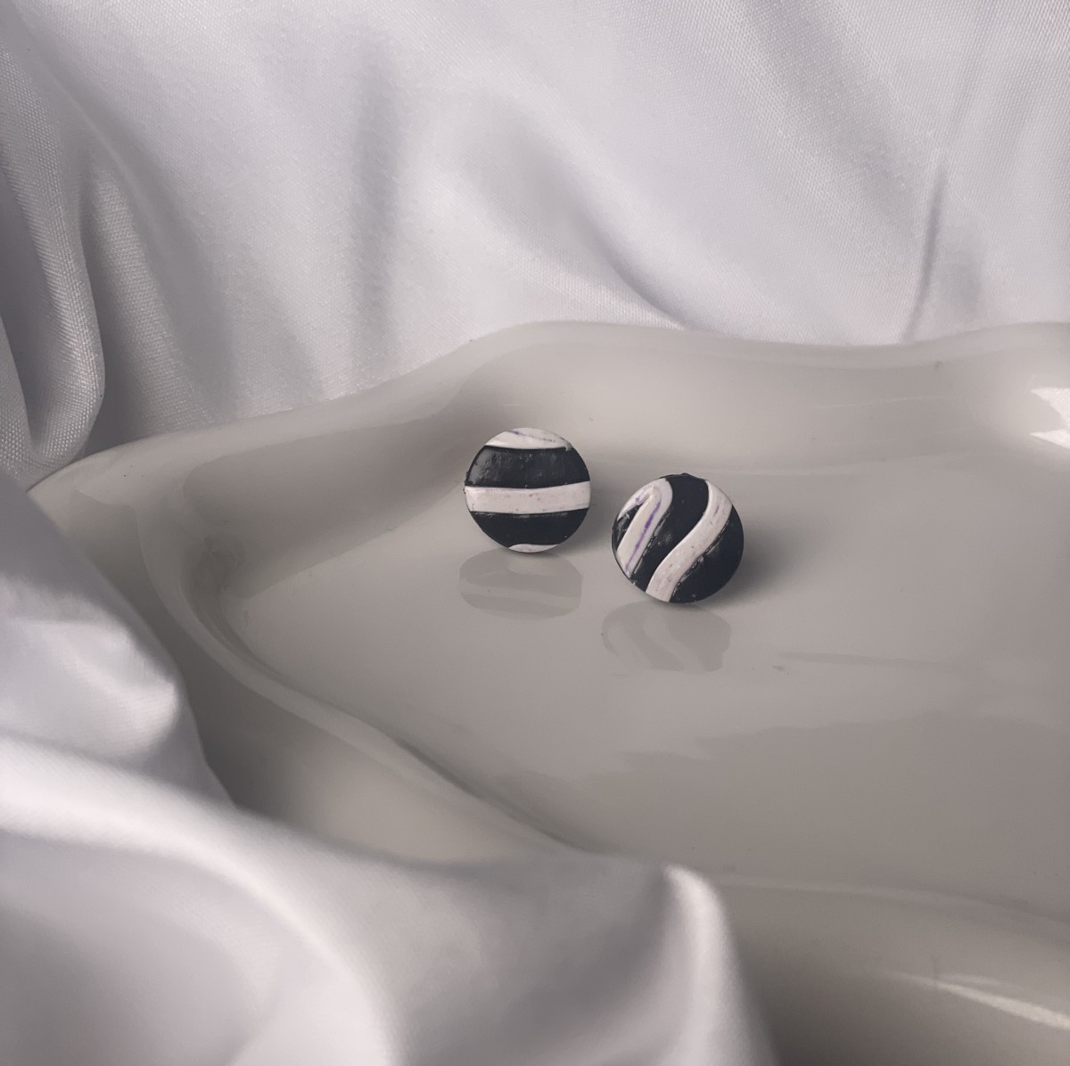 Zebra Circles - $8